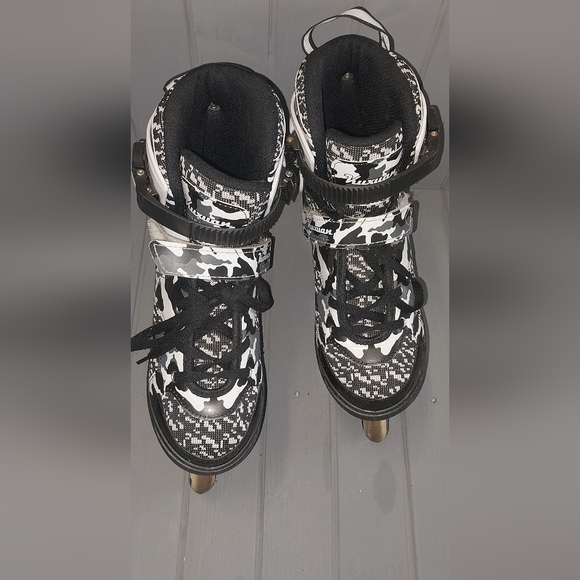 Kuxuan Adjustable Rollar Blades - Picture 12 of 15